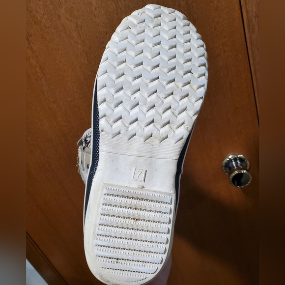 3M Thinsulate Winter Boots - Picture 4 of 4